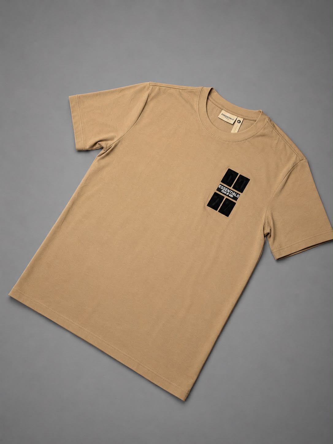 ESSENTIALS TALLA 2XL